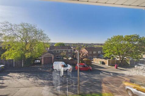 CAM05476G0-PR0195-STILL034.jpg