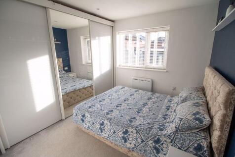 Master bedroom (Ground Floor)