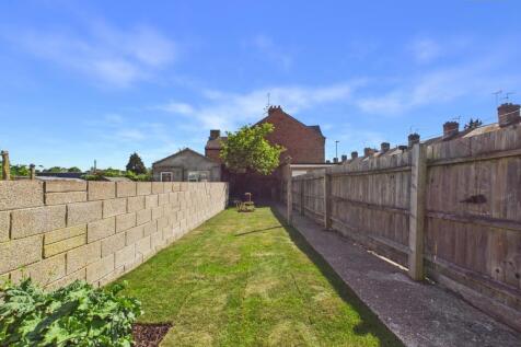 CAM04360G0-PR0265-STILL041.jpg