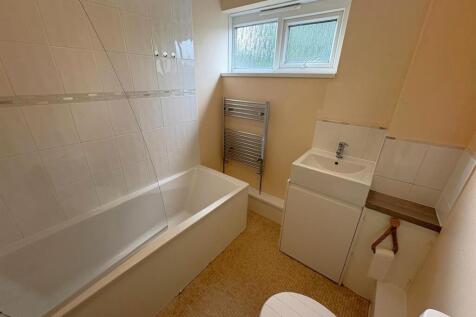 Bathroom.jpeg
