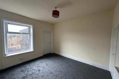 Burnley Road, Colne photo 4
