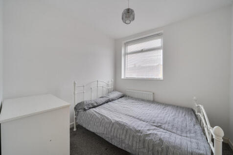 1369642-12-68f619...