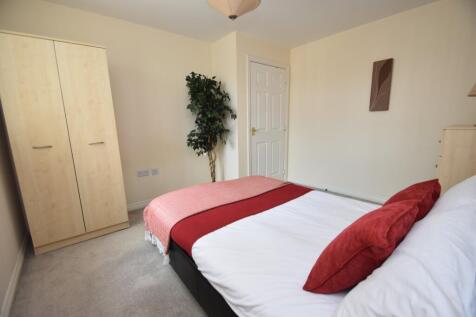 Watkins Square, Llanishen, Cardiff photo 4