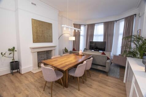 Apartment 1, 10 Eaton Road, Chester photo 3