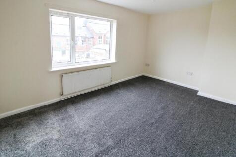 Fryston Road, Castleford, West Yorkshire, WF10 photo 4