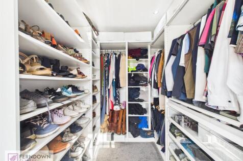 Walk In Wardrobe