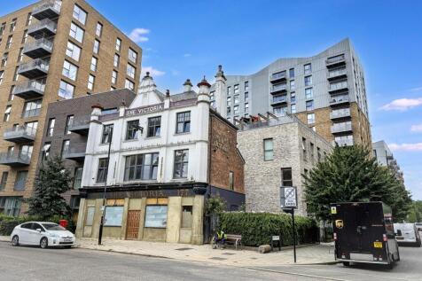 The Victoria Pub, 177 Grove Street, London SE8 3QQ