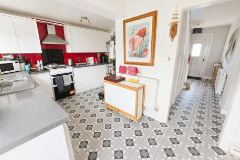 Kitchen reverse