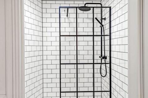 Gym Shower Room