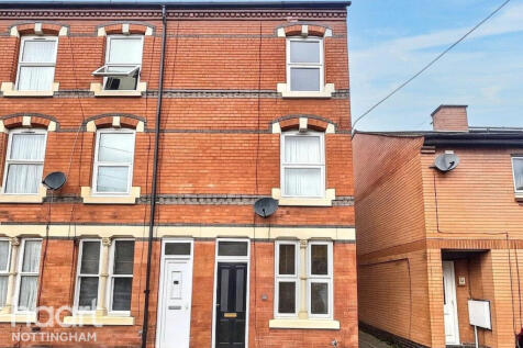 Nottingham, NG7 - property photo