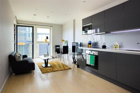 Kitchen/Reception