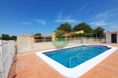 2 Bedroom House For Sale-TOT21-1