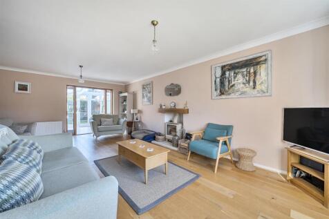 Living / Dining Room