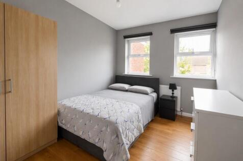Palmerston Road, Harrow photo 4