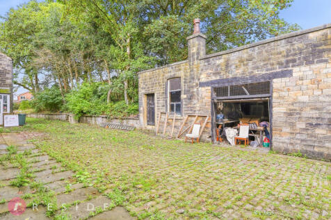 Rear Courtyard