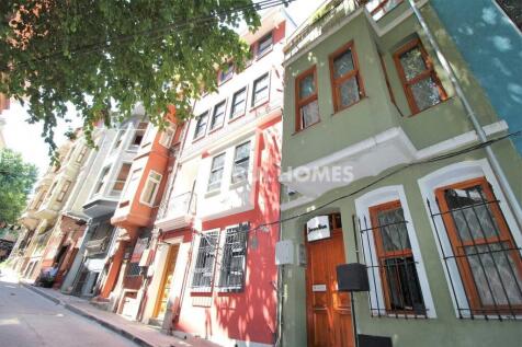 Property Image 1