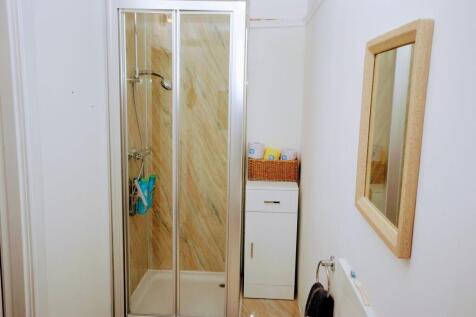 Master Bedroom with En-suite