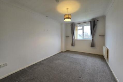 Gonville Close, Mildenhall, Suffolk, IP28 7PY photo 4