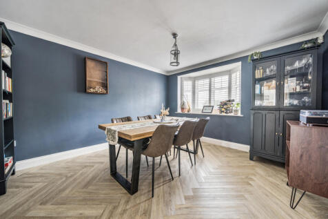 1354334-1-68cc28a...