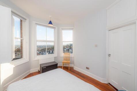side bedroom 3