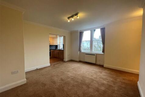 Ebberley Lawn, Barnstaple, Devon, EX32 photo 5
