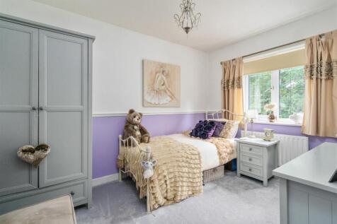 31 Rawthorn Drive_4.jpg