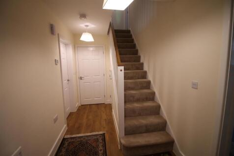 Kilnwood Close, Faygate, Horsham photo 4