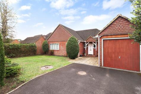 Chertsey, KT16 - property photo