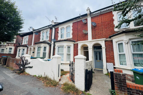 FLAT 2, DENZIL AVENUE, SOUTHAMPTON, SO14 0LN photo 4