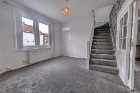Front Street, Greatham photo 4