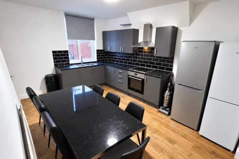 Archery Terrace, Woodhouse, Leeds, LS2 9AT photo 3