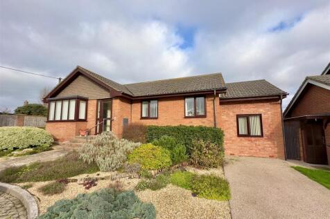 6 Simmonds Close Main.jpg