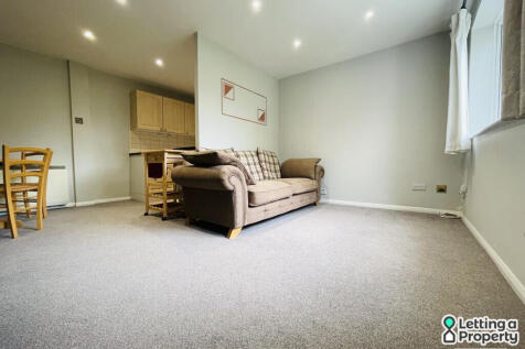 Mahon Close, Enfield, Greater London, EN1 4DH photo 4