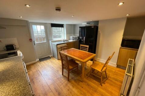 Headingley Mount, Headingley, Leeds, West Yorkshire, LS6 photo 5