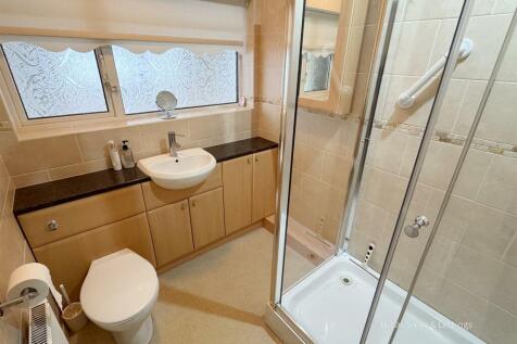 47 Pennine Way Kettering-06.jpg