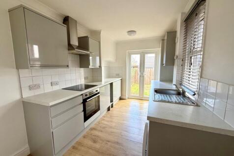 Annexe, Camp Road, St Albans, Hertfordshire photo 5