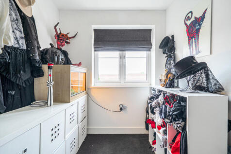 1-1304477-1-6846b...