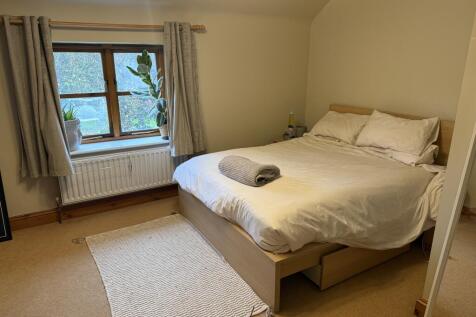 Hatchery Flat, New Chalford farm, London Road, OX7 photo 5