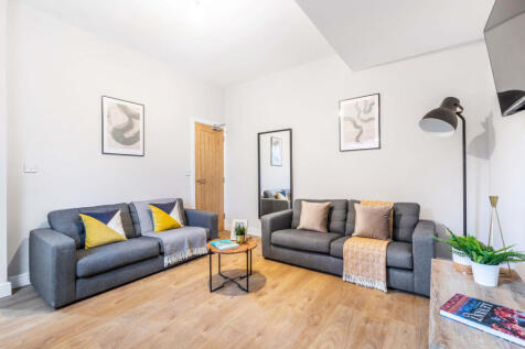 Christopher Road, Leeds photo 3