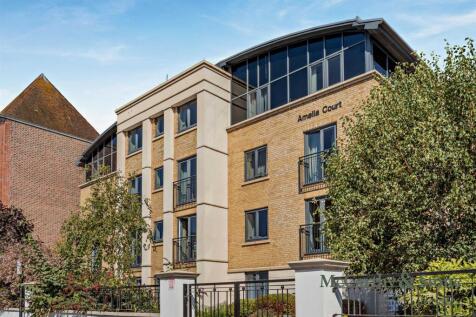 8702146-exterior17-800.jpg