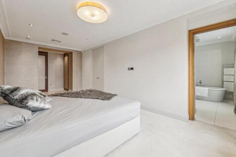 4 bed, 3 bath Flat in newcastle - Photo 18