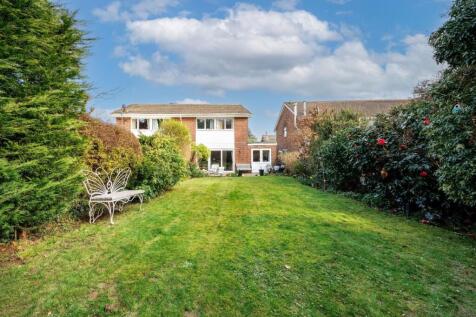 Mustaver_Luxford_Road_Crowborough_TN62PP_RootsProp