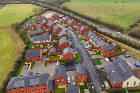 Drone photo East - West.jpg