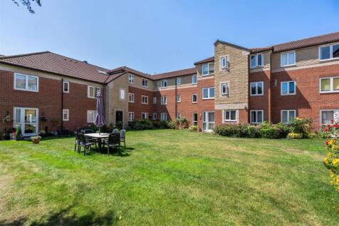 Flat 36 Barons Court_9.jpg