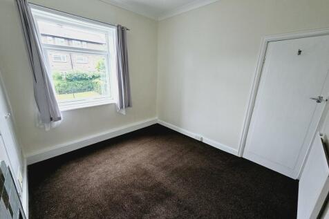 George Street , Lindley photo 5