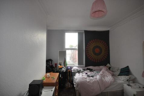 Brudenell Road, Hyde Park, Leeds LS6 1JD photo 5