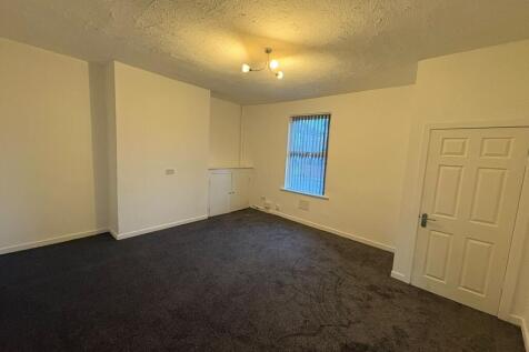 266 Atherton Road, Hindley,  photo 2
