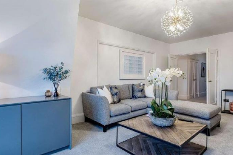 Living room 2.PNG