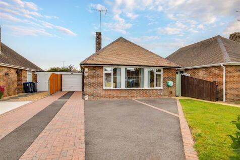 Worthing, BN12 - property photo