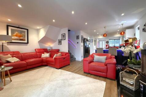 OPEN-PLAN Living 234